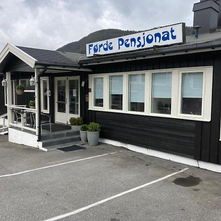 Forde Pensjonat Buitenkant foto